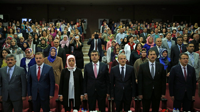 Keçiören Halk Eğitim Merkezi yıl sonu sergisi