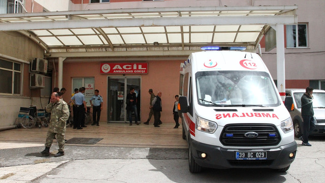 Kırklarelide askeri araç devrildi: 1 şehit