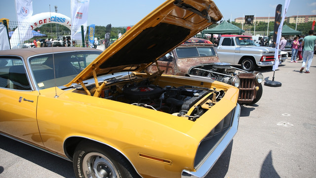 Klasik araç tutkunları Kocaelide buluştu