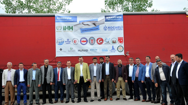 Kocaeli'den Suriye ve Diyarbakır'a yardım eli