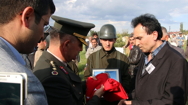 Kore gazisi son yolculuğuna uğurlandı