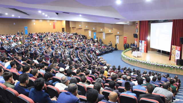 Memur-Sen Genel Başkanı Yalçın, Bingöl'de