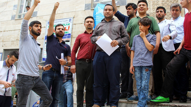 Mersin'de şehitler ve Nizami için gıyabi cenaze namazı