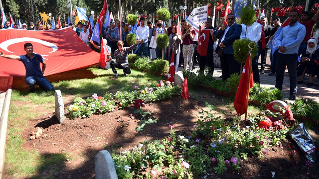 Mersin'de teröre tepki eylemi