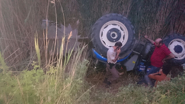 Mersin'de traktör devrildi: 1 ölü