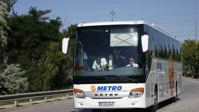 Otobüs muavininden uyuyan yolcuya akıl almaz taciz