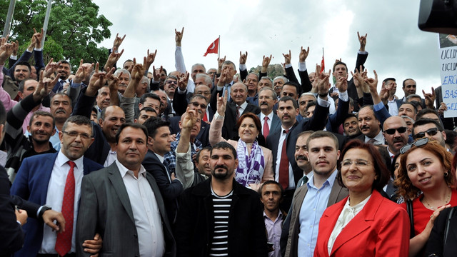 Eski MHP Milletvekili Akşener: