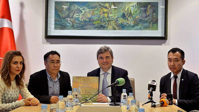 Moğolistan'da Türk Ayak İzleri adlı kitap tanıtıldı