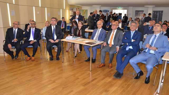 MÜSİAD Başkanı Olpak Viyana'da