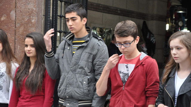 Öğrencilerden işaret diliyle Çanakkale Türküsü