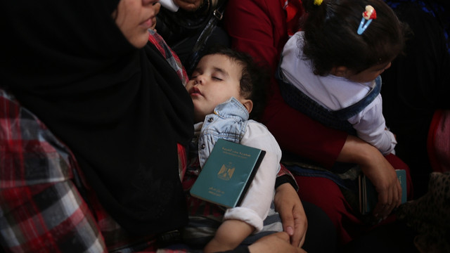 Refah Sınır Kapısı'nın 'geçici' olarak açılması