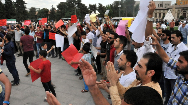 Şanlıurfa'da STK'lardan Halep'teki saldırılara tepki