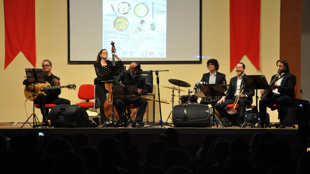Sazlı Cazlı Grubu Kastamonu'da konser verdi