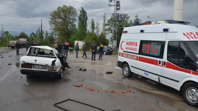 Seydişehir'de trafik kazası: 1 ölü, 1 yaralı