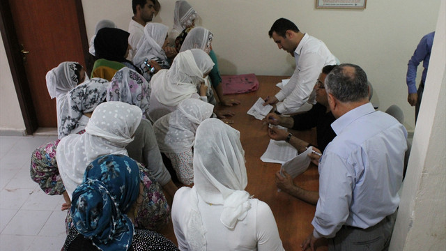 Silopi'de terör mağduru ailelere destek