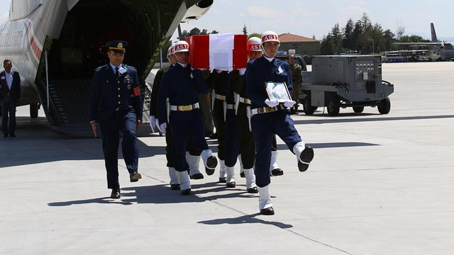 Şehit Piyade Üsteğmen Düzenlinin naaşı memleketi Konyaya getirildi