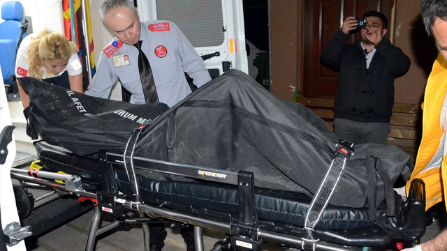 Sokak lambasını değiştirirken yaşamını yitirdi