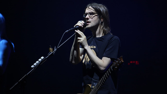 Steven Wilson Zorlu PSM'de konser verdi