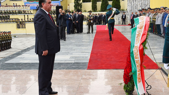 Tacikistan'da 9 Mayıs Zafer Bayramı kutlamaları