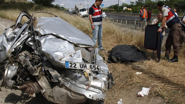 Tekirdağ'da trafik kazası: 1 ölü 3 yaralı