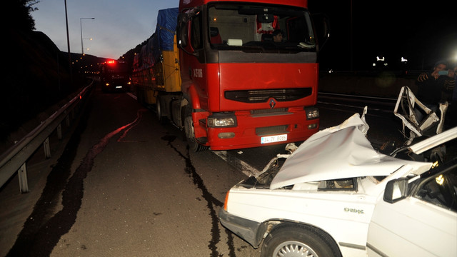 Düzcede trafik kazası: 1 ölü 2 yaralı