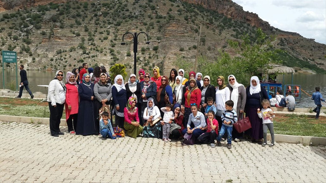 Terör mağduru annelere moral gezisi