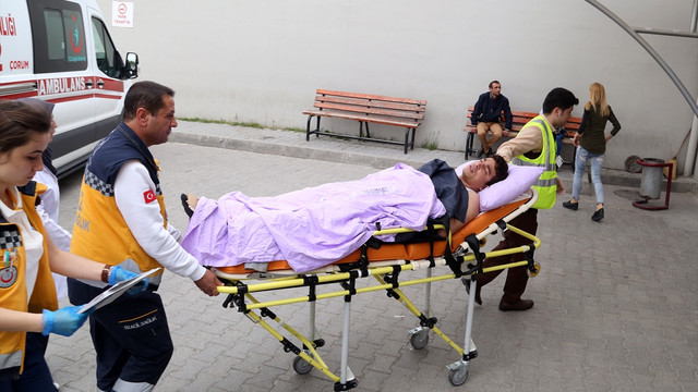 Çorumda torun görme kavgası: 4 yaralı