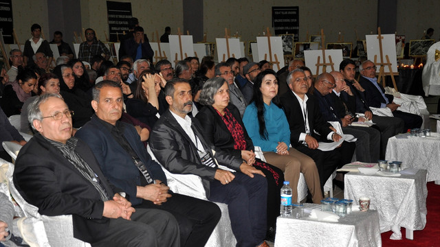 Tunceli'de Dersim 1937-38 konferansı ve anması