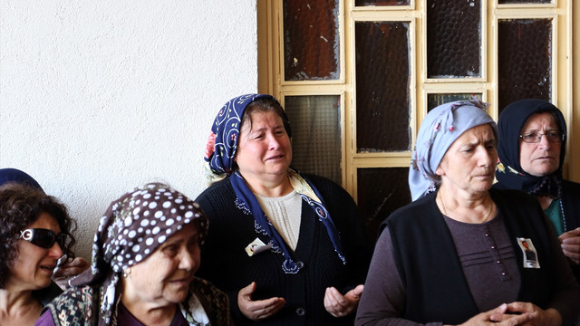 Tunceli'de otomobilin Munzur Çayı'na düşmesi