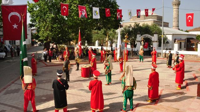 Türklerin Anadolu'dan Rumeli'ye geçişinin 662. yıl dönümü