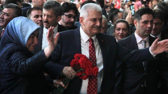 Binali Yıldırım AK Parti Genel Başkanı seçildi