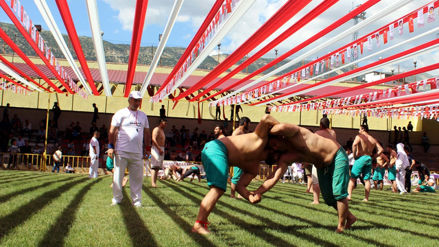 Uluslararası Kısa Şalvar Güreş Festivali