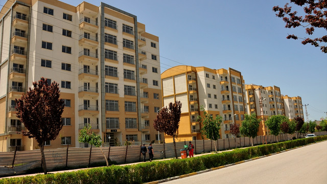 Van'da TOKİ konutlarına büyük ilgi