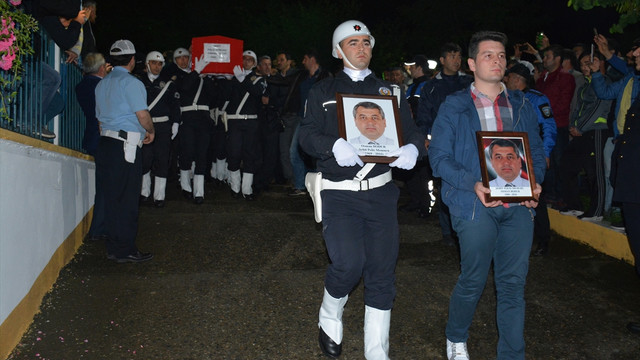 Şehit polis memuru Kurtun cenazesi askeri uçakla Merzifon getirildi