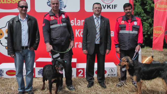 ''Yalnız Patiler Yanınızdayız''