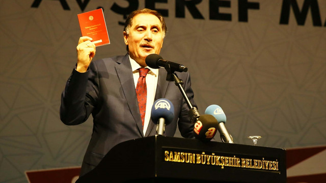 Yeni Anayasa ve Başkanlık Sistemi konferansı