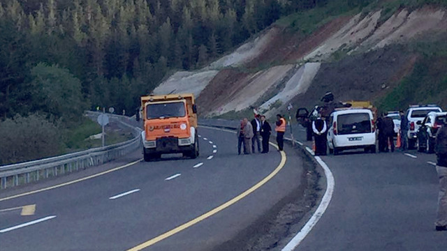 Yol kenarında tuzaklanmış bomba imha edildi