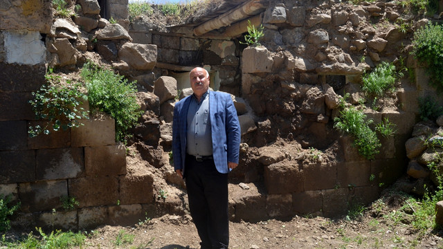 Zarar gören tarihi evler madde bağımlılarının mekanı oldu