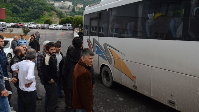 GÜNCELLEME - Zonguldak'ta maden işçileri maaş eylemine son verdi