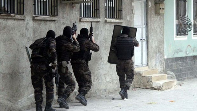 Afganistanda 12 DAEŞ üyesi öldürüldü