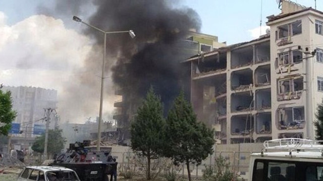 Midyatta bombalı araçla terör saldırısı