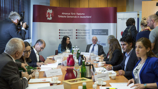 Almanya Meclis Başkanı Lammert, Türk Toplumunu ziyaret etti