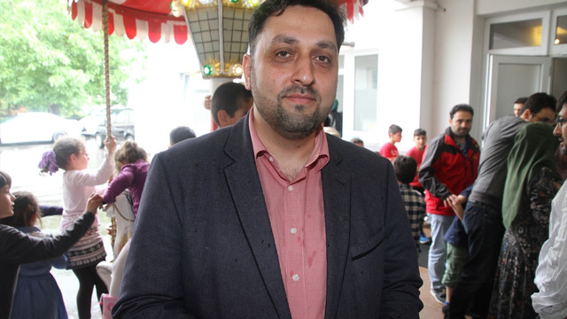 Almanya'da tekne orucu tutan çocuklar birlikte iftar etti