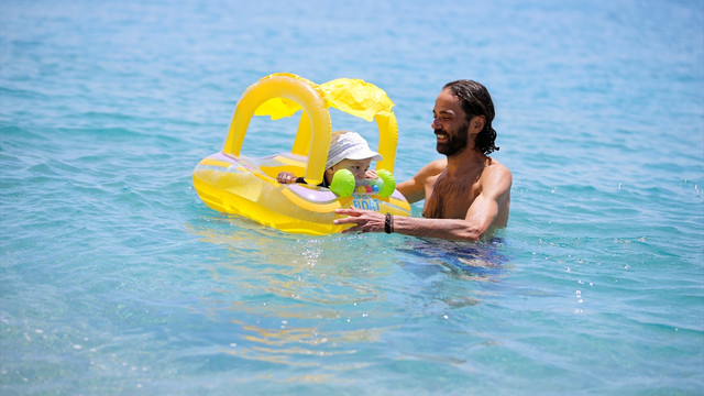 Antalya'da sıcak hava