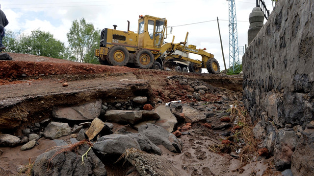 Ardahan'daki sağanak ve su baskını