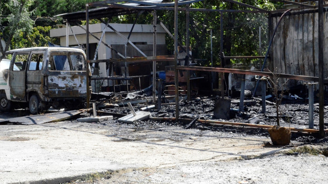 Ataşehir'de büfe yangını