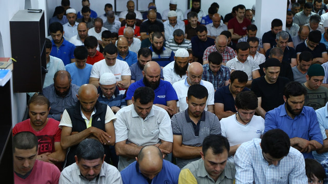 Azerbaycan'da ilk teravih