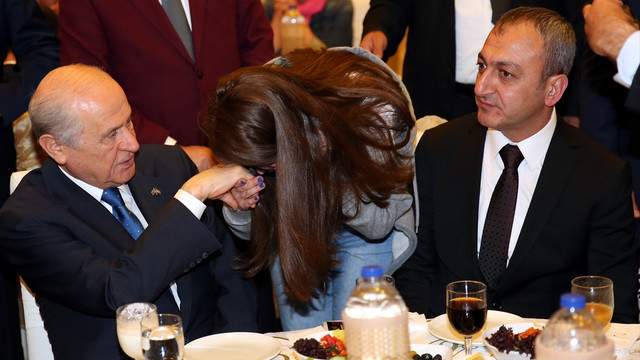 Bahçeli, partililer ile iftarda buluştu