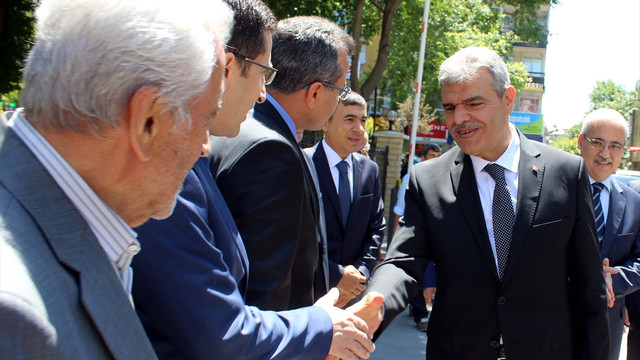 Başbakan Yardımcısı Kaynak: