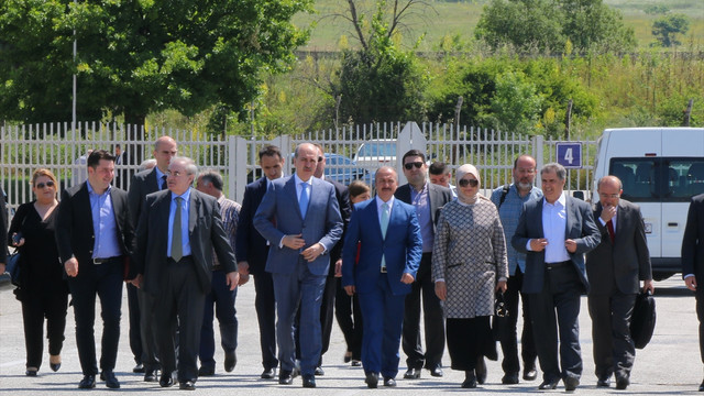 Başbakan Yardımcısı Kurtulmuş Üsküp'ten ayrıldı